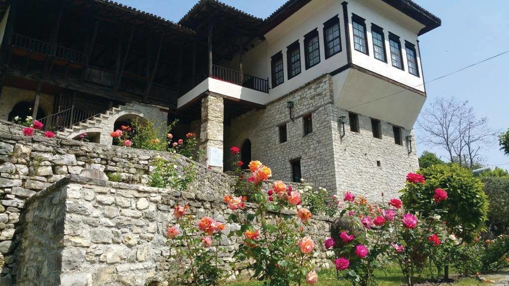 Berati - an Albanian San Marino 9 22496147 1572984112764740 5304040679940957955 o