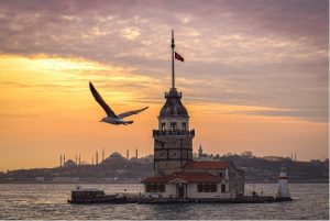 kiz kulesi hikayesi